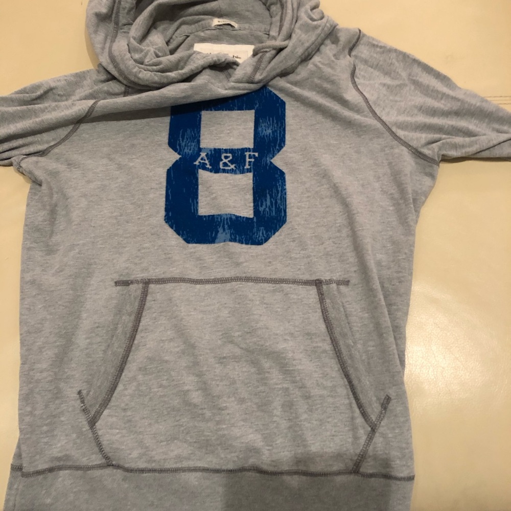 Like New, A&F sweatshirt XL